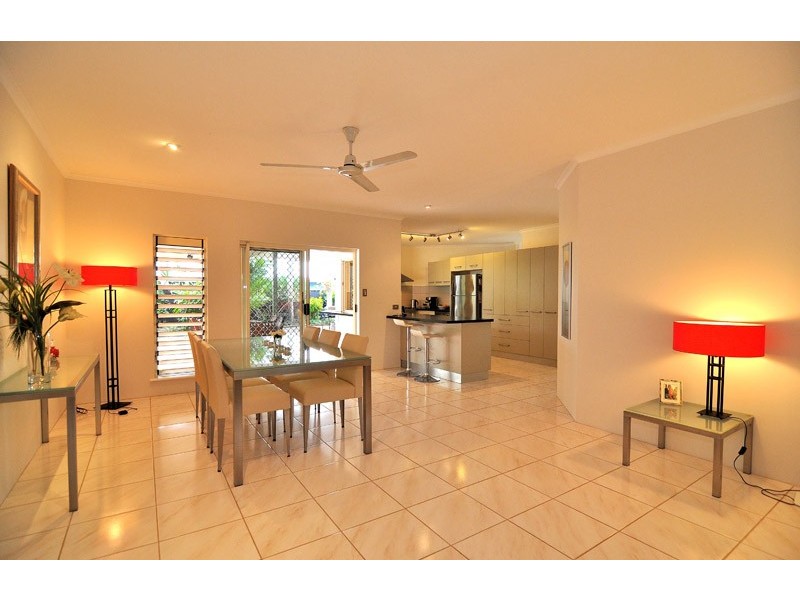 8 Bramble Street, Clifton Beach QLD 4879