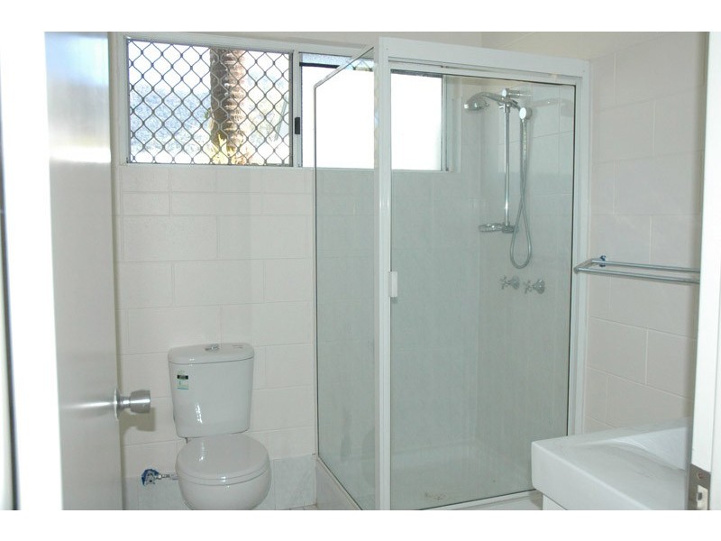 3/1 Kansas Close, White Rock QLD 4868