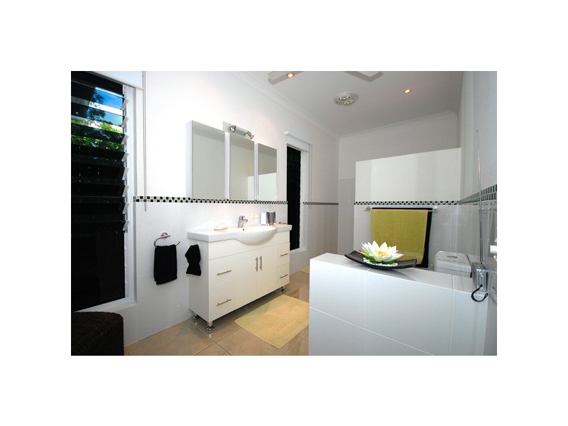 10 St. Crispin Street, Cairns QLD 4870