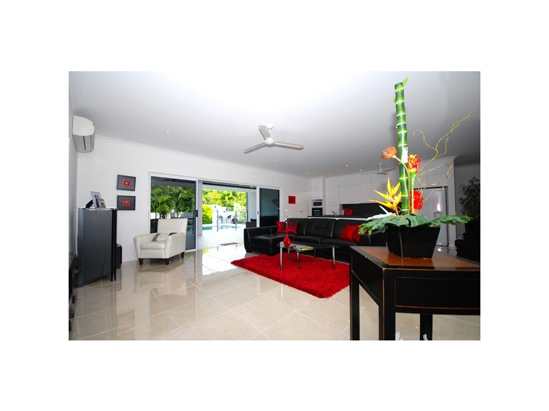 10 St. Crispin Street, Cairns QLD 4870