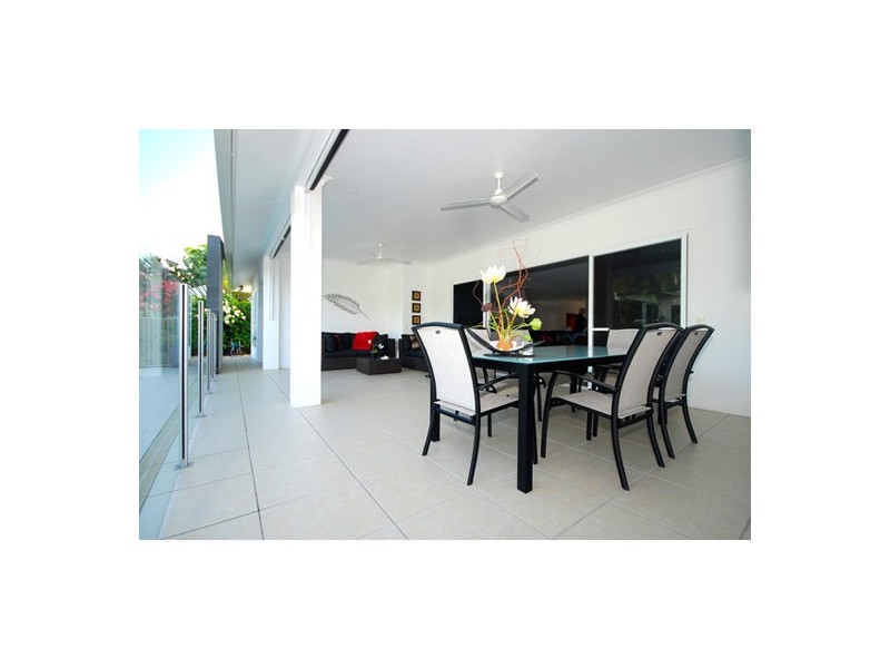 10 St. Crispin Street, Clifton Beach QLD 4879