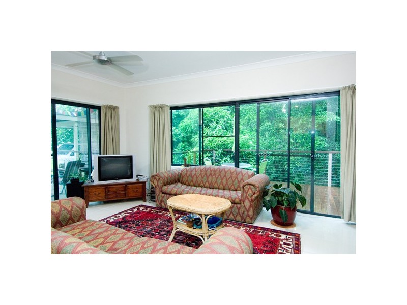 9 Dowsett Close, Yorkeys Knob QLD 4878