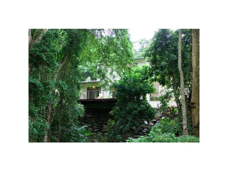 9 Dowsett Close, Yorkeys Knob QLD 4878