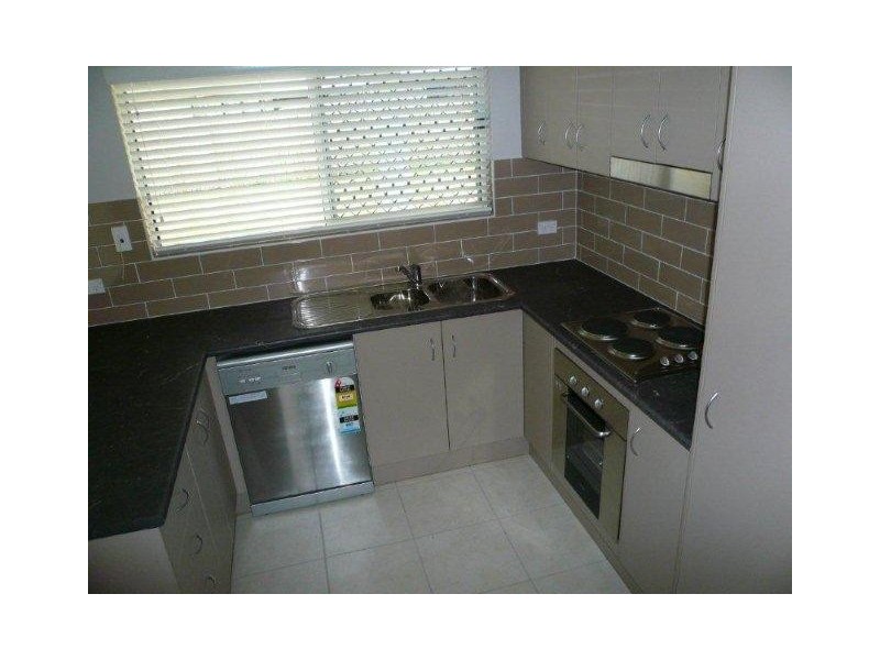 3 Disney Street, White Rock QLD 4868