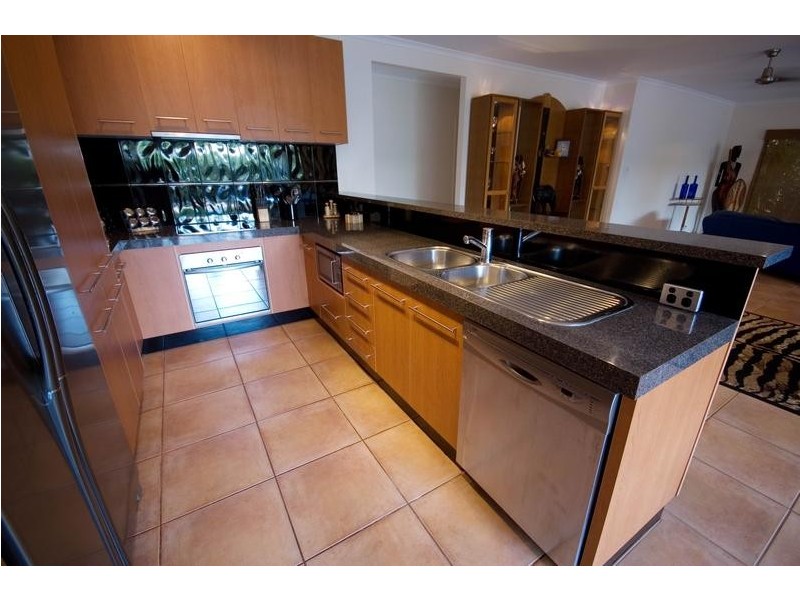 20 Batt Street, Clifton Beach QLD 4879