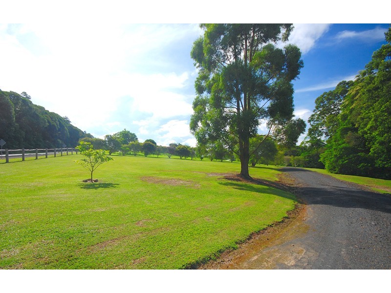 135 Stoney Creek Road, Kuranda QLD 4881