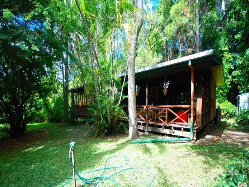 6 Kullaroo Close, Kuranda QLD 4881