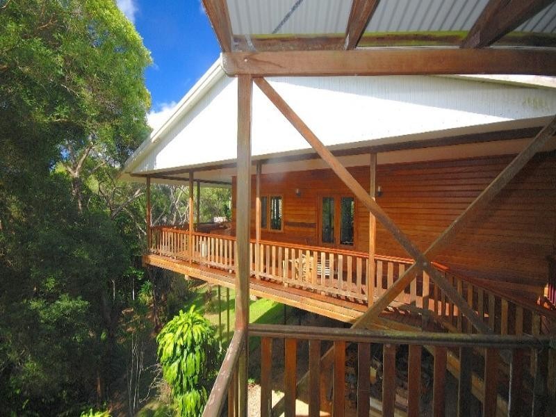 7 Hilltop Close, Kuranda QLD 4881