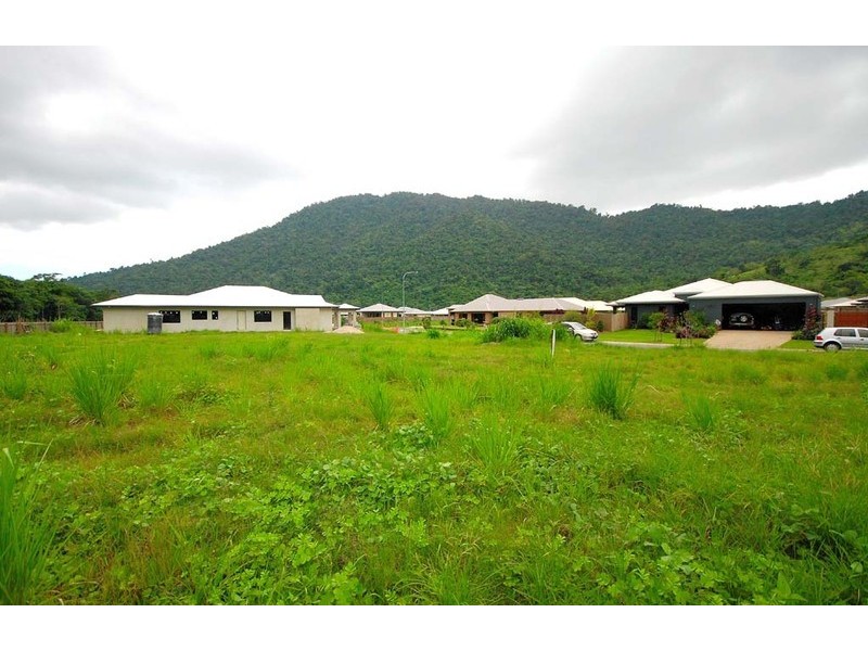 24 McBride Street, Redlynch QLD 4870
