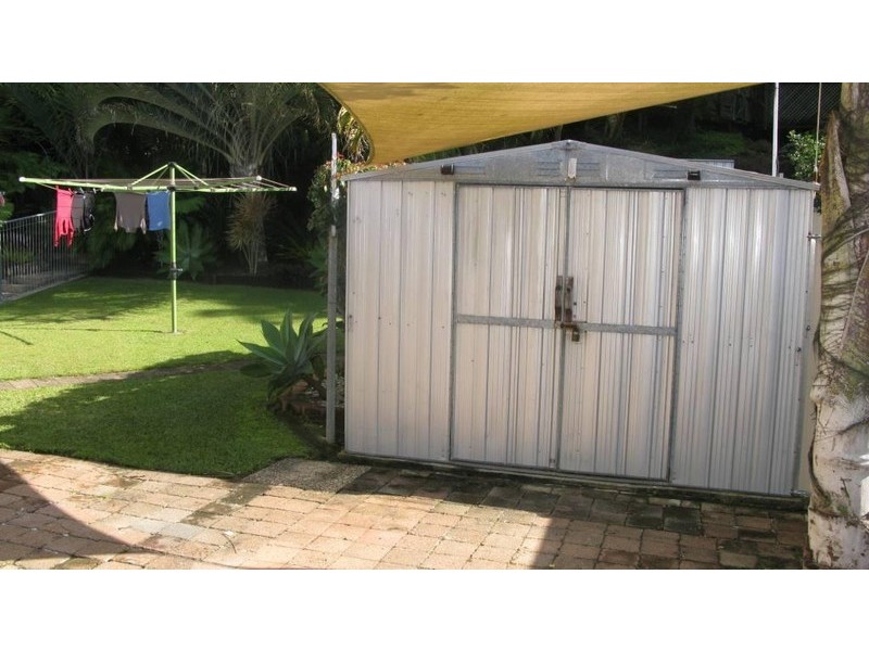 33 clives circuit, Currumbin QLD 4223