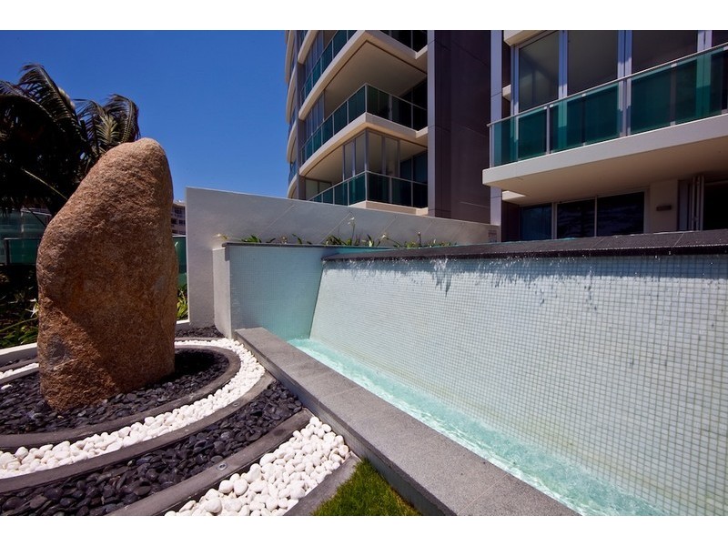 702/ 1 Douglas Street, Kirra QLD 4225