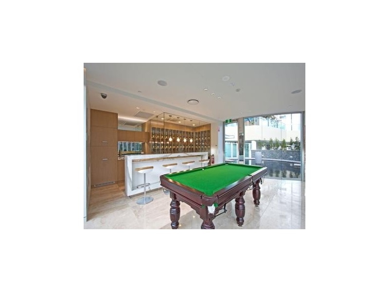 1 Douglas Street, Kirra QLD 4225