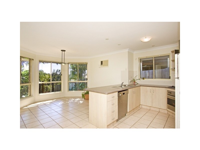 33 Curtawilla Street, Banora Point NSW 2486