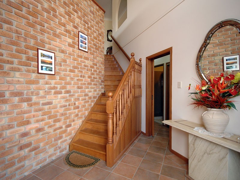 2 St Andrews Way, Banora Point NSW 2486