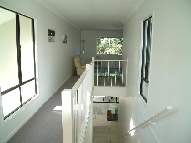 6 Westwood Street, Banora Point NSW 2486