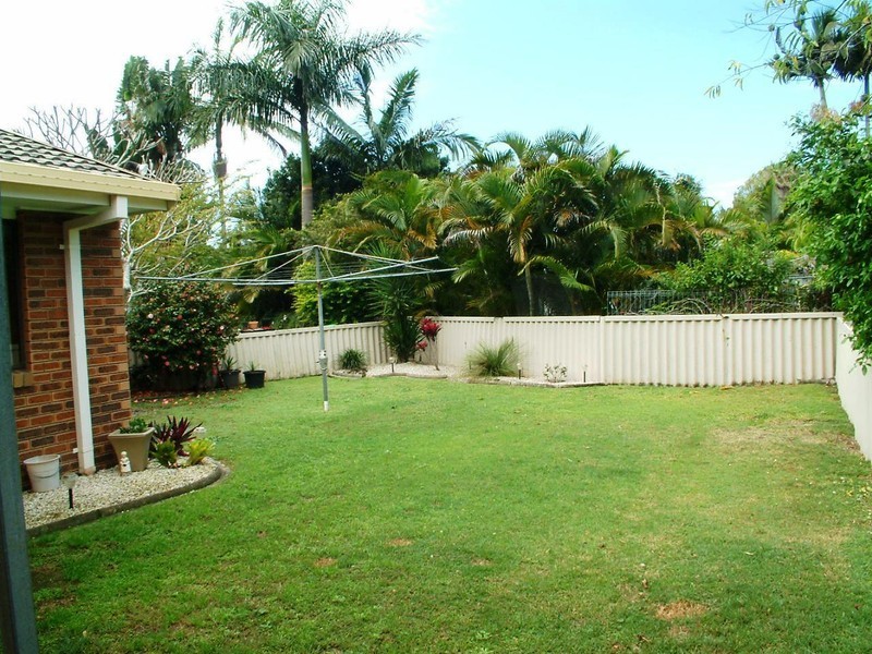 35 Inlet Drive, Tweed Heads West NSW 2485