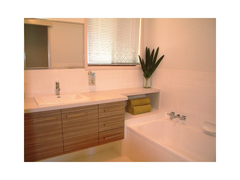 22 Westray Avenue, Banora Point NSW 2486