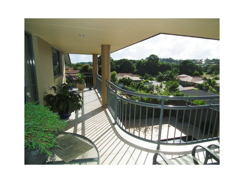 7 Comenara Crescent, Banora Point NSW 2486