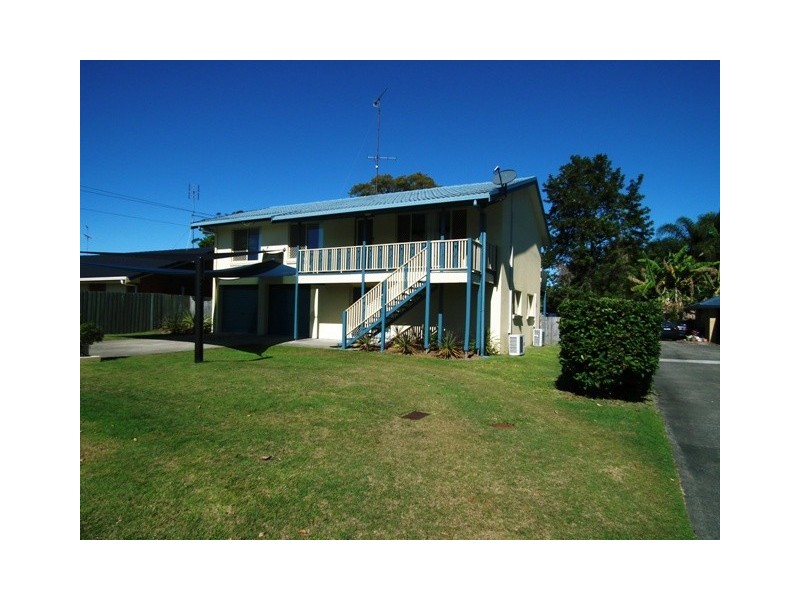 12 Red Bass Avenue, Tweed Heads West NSW 2485
