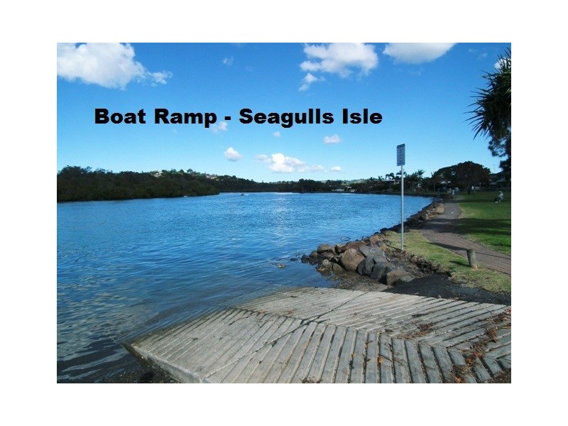 12 Red Bass Avenue, Tweed Heads West NSW 2485