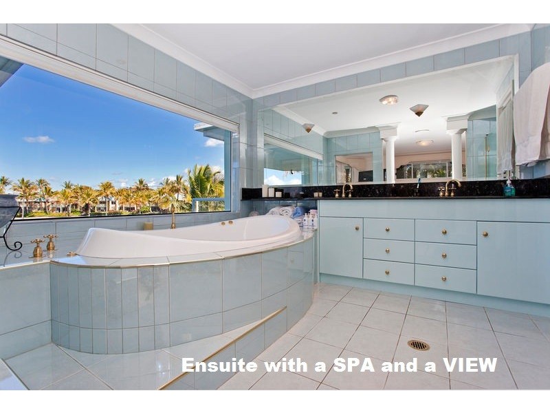 4 The Isle Mariners Drive, Tweed Heads NSW 2485