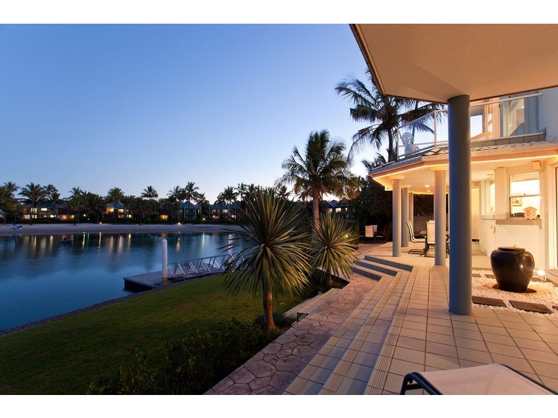 4 The Isle Mariners Drive, Tweed Heads NSW 2485