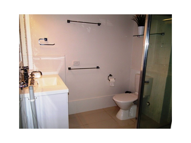 1/31-33 Coolangatta Rd, Coolangatta QLD 4225