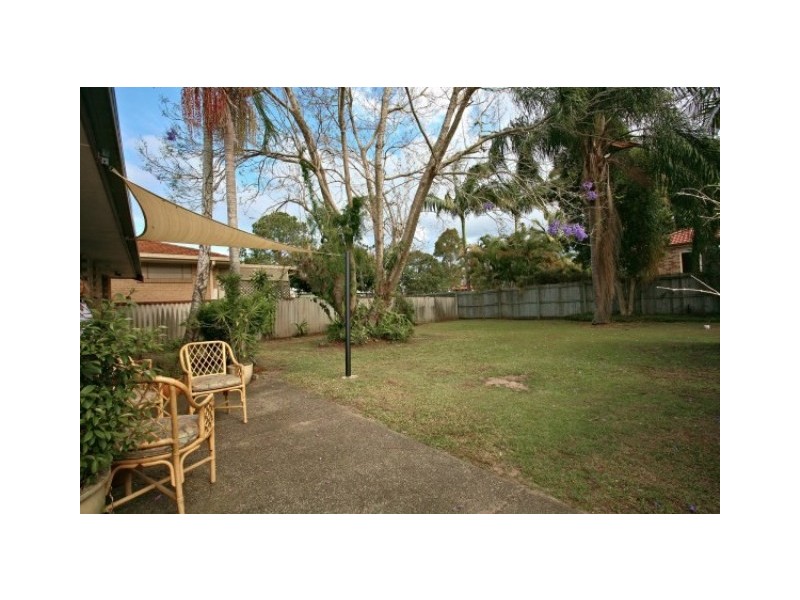 4 The Lakes Drive, Tweed Heads West NSW 2485