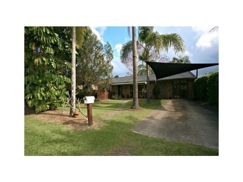 4 The Lakes Drive, Tweed Heads West NSW 2485