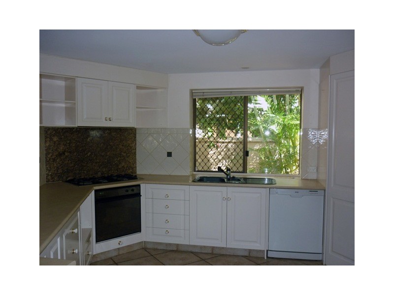 Paradise Waters QLD 4217