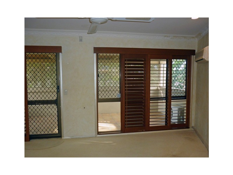 Paradise Waters QLD 4217