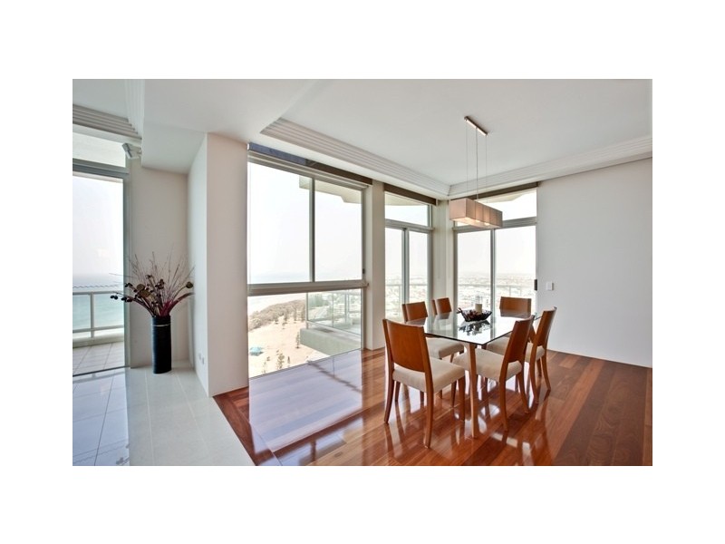 Broadbeach QLD 4218