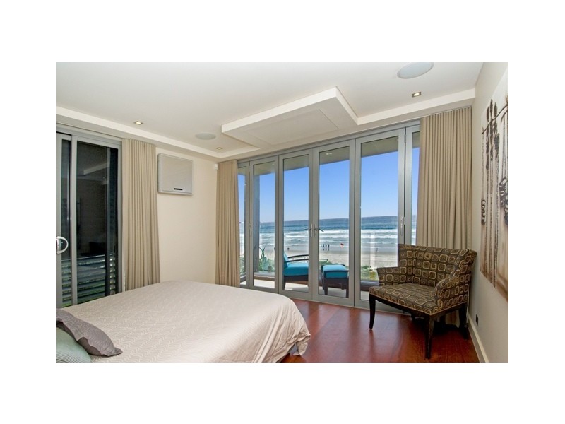 Mermaid Beach QLD 4218