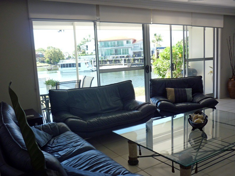 Broadbeach Waters QLD 4218