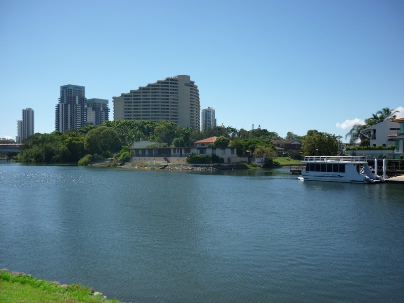 Broadbeach Waters QLD 4218
