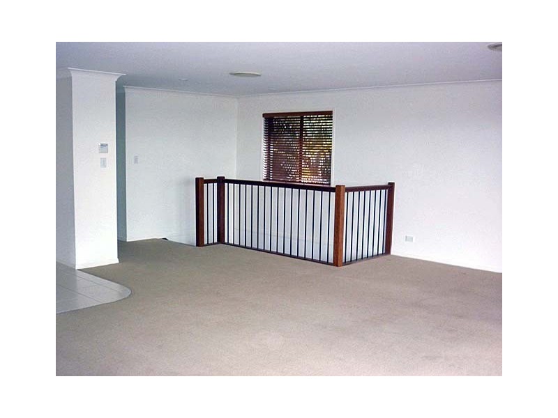 Highland Park QLD 4211