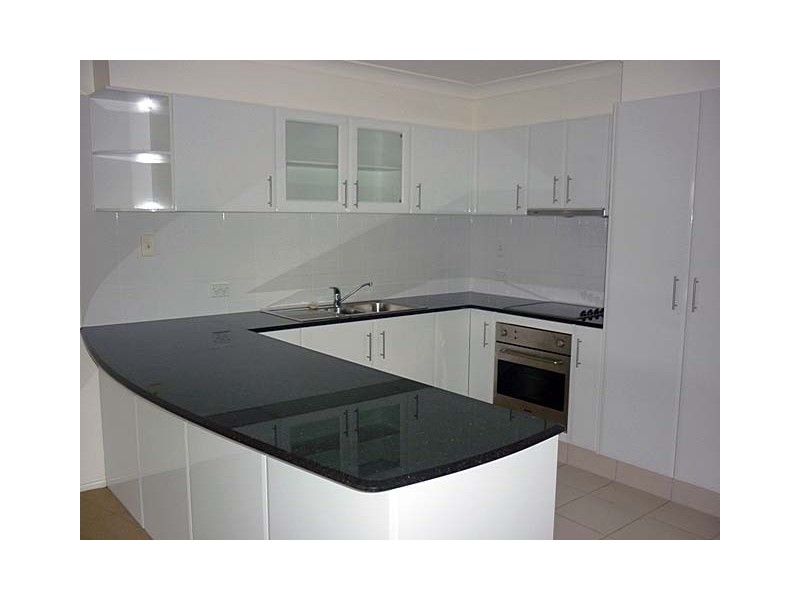 Highland Park QLD 4211