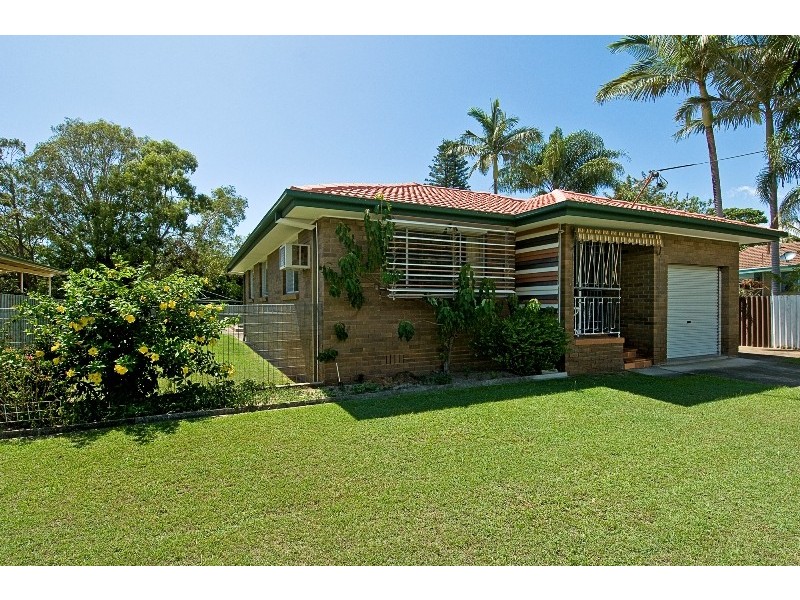 32 Ward Street, Southport QLD 4215