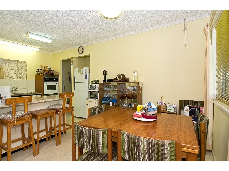 32 Ward Street, Southport QLD 4215