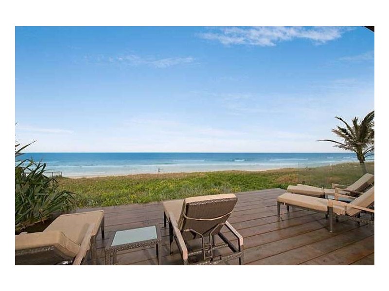 71 Hedges Avenue, Mermaid Beach QLD 4218