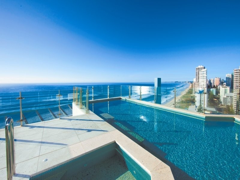 13/1  Enderley Avenue, Surfers Paradise QLD 4217