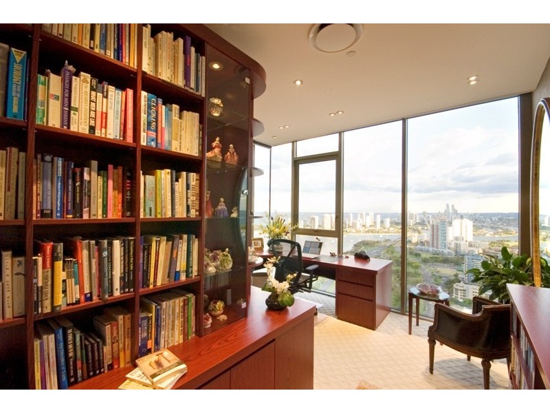 3801/50 Marine Parade, Southport QLD 4215