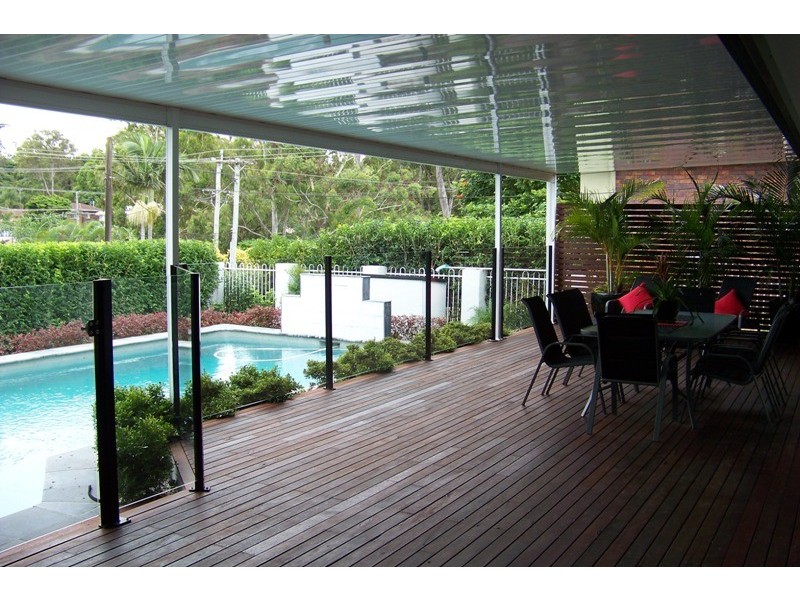 4 Grevillia Avenue, Southport QLD 4215