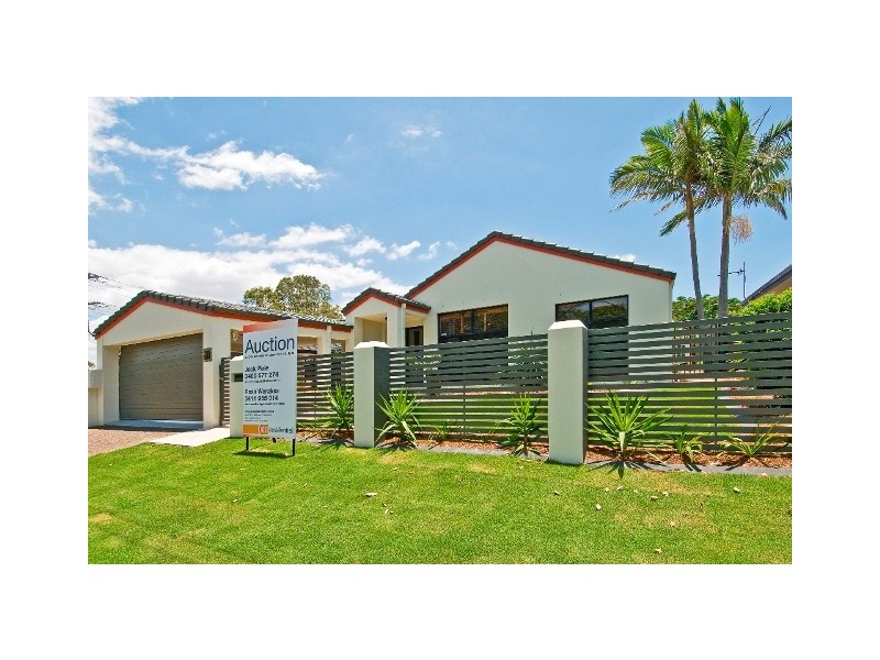 57 St Andrews Avenue, Isle Of Capri QLD 4217