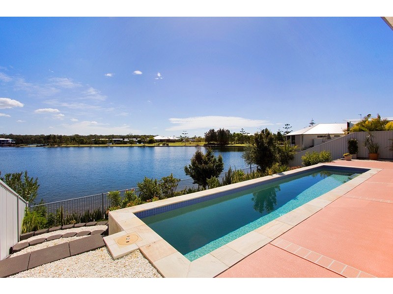 175 Lae Drive, Runaway Bay QLD 4216