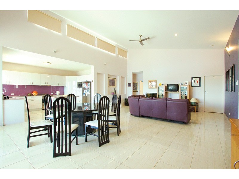 175 Lae Drive, Runaway Bay QLD 4216