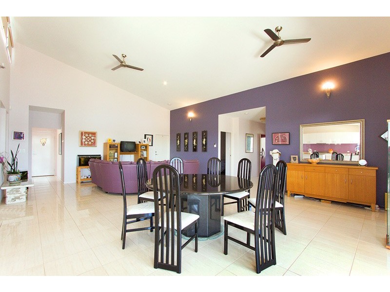 175 Lae Drive, Runaway Bay QLD 4216