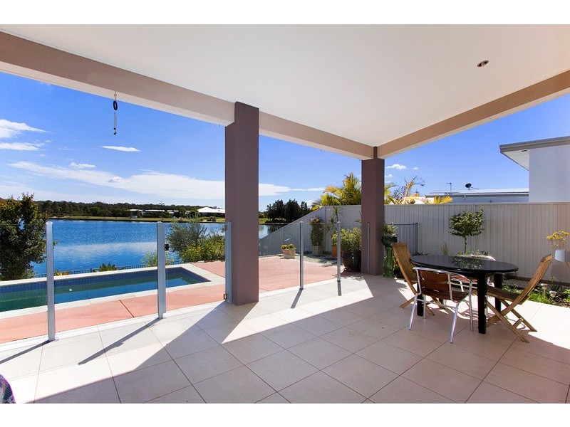 175 Lae Drive, Runaway Bay QLD 4216