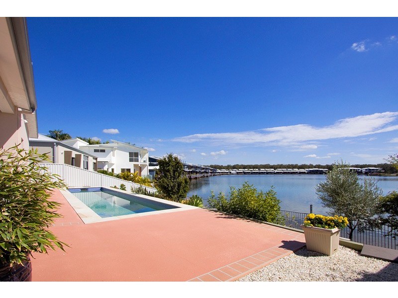 175 Lae Drive, Runaway Bay QLD 4216