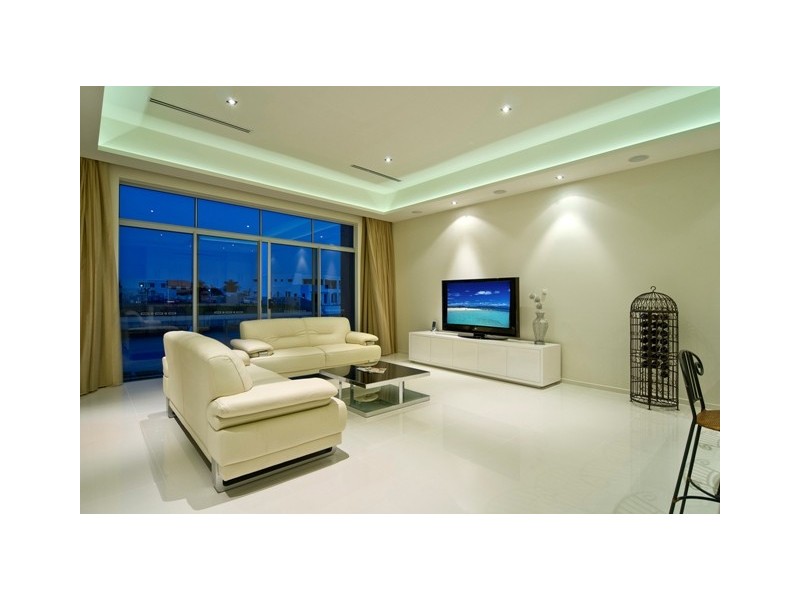 97 The Sovereign Mile, Sovereign Islands QLD 4216